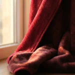 Luna Bueno Throw Bordo Kırmızı TV Battaniyesi - Görsel 6