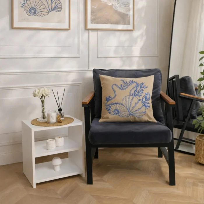Luna Bueno Maritime Romance Nakışlı Keten Dokulu Kırlent - Görsel 2